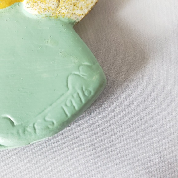 Vintage 1976 Duncan Hand Painted Angel Ornament - Picture 7 of 10